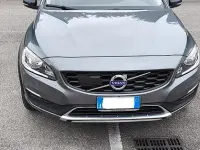 Usata Volvo V60 CC Business Edition 150 CV (110 kW) 2018 Grigio Station wagon