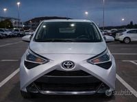 Usata Toyota Aygo Connect Style 72 CV (52 kW) 2020 Grigio Utilitaria