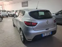 Usata Renault Clio IV Intens 90 CV (66 kW) 2017 Argento Berlina
