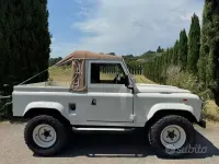 Usata Land Rover Defender 86 CV (63 kW) 1989 Bianco SUV