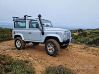 Usata Land Rover Defender 122 CV (89 kW) 2008 SUV