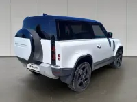 Usata Land Rover Defender SE 200 CV (147 kW) 2023 Fuji white SUV