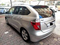 Usata Honda FR-V Executive 140 CV (102 kW) 2007 Argento Monovolume