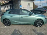 Usata Opel Corsa 101 CV (74 kW) 2025 Verde Utilitaria