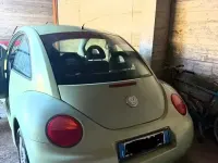 Usata VW New Beetle 102 CV (75 kW) 2001 Verde Utilitaria