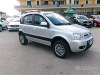 Usata Fiat Panda 4x4 Climbing 69 CV (50 kW) 2012 Grigio Utilitaria