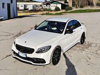 Usata Mercedes C220 AMG line 194 CV (142 kW) 2019 Bianco Berlina