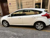 Usata Ford Focus 95 CV (69 kW) 2013 Bianco Berlina