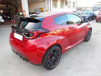 Usata Toyota Yaris 2023 Rosso Utilitaria