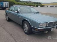 Usata Jaguar XJ40 233 CV (171 kW) 1989 Blu Berlina