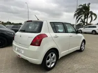 Usata Suzuki Swift GL 68 CV (50 kW) 2007 Bianco Utilitaria