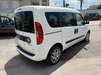 Begagnad Fiat Doblò 135 HK (99 kW) 2016 Vit Minibuss