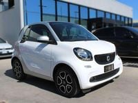 Usata Smart ForTwo Coupé Passion 71 CV (52 kW) 2017 Bianco past. Utilitaria