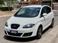 Usata Seat Altea XL I-Tech 105 CV (77 kW) 2015 Bianco Monovolume