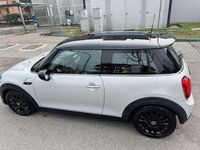 Usata Mini Cooper SE Essential 75 kW (102 CV) 2021 Argento Utilitaria