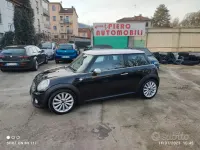 Usata Mini Cooper D 111 CV (81 kW) 2011 Nero Utilitaria