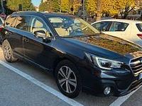 Usata Subaru Outback Premium 175 CV (128 kW) 2018 Blu Berlina