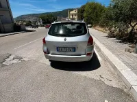 Usata Renault Clio 48 CV (35 kW) 2010 Grigio Station wagon