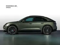 Usata Porsche Macan Turbo 144 kW (197 CV) 2024 Verde aventurine metallizzato SUV