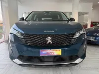 Usata Peugeot 5008 Allure 131 CV (96 kW) 2022 Blu SUV