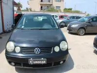 Usata VW Polo Comfortline 75 CV (55 kW) 2004 Grigio Berlina