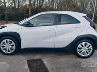 Usata Toyota Aygo X Active 72 CV (52 kW) 2024 Bianco SUV