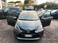 Usata Toyota Aygo Cool 69 CV (50 kW) 2018 Grigio Utilitaria