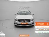 Usata Mercedes A180 Premium 109 CV (80 kW) 2013 Grigio Utilitaria