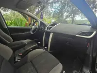 Usata Peugeot 207 73 CV (53 kW) 2007 Nero Berlina