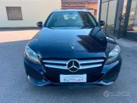 Usata Mercedes C200 136 CV (100 kW) 2016 Blu/azzurro Station wagon