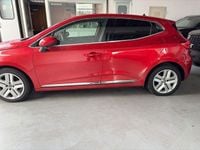 Usata Renault Clio V Intens 101 CV (74 kW) 2020 Rosso Utilitaria