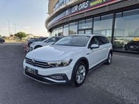 Usata VW Passat Alltrack 200 CV (147 kW) 2021 Bianco Station wagon