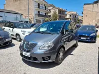 Usata Lancia Musa S 95 CV (69 kW) 2010 Grigio Monovolume