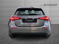 Usata Mercedes A180 Advanced 116 CV (85 kW) 2025 Grigio montagna / metallizzato Berlina