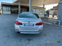 Usata BMW 520 184 CV (135 kW) 2010 Grigio Berlina