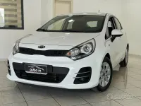 Usata Kia Rio 75 CV (55 kW) 2016 Bianco Utilitaria
