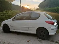 Usata Peugeot 206 60 CV (44 kW) 1999 Bianco Utilitaria