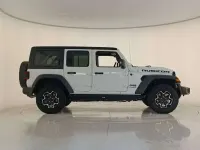 Usata Jeep Wrangler Unlimited Rubicon 272 CV (200 kW) 2022 Bright white SUV