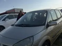 Usata Renault Scenic E-Tech 120 CV (88 kW) 2009 Grigio Berlina