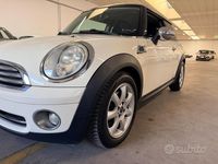Usata Mini Cooper 120 CV (88 kW) 2010 Bianco Utilitaria
