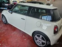 Usata Mini ONE Pepper 90 CV (66 kW) 2008 Beige Utilitaria