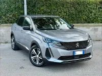 Usata Peugeot 3008 Allure 131 CV (96 kW) 2022 Bluazzurro SUV