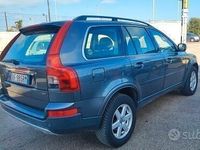 usata Volvo XC90 2.4 D5 185 CV AWD Momentum