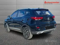 Usata MG ZS Luxury 106 CV (77 kW) 2023 Nero SUV