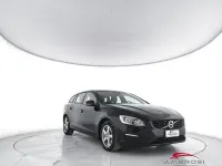 Usata Volvo V60 Business Edition 120 CV (88 kW) 2015 Bluazzurro Station wagon