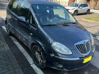 Usata Lancia Musa 95 CV (69 kW) 2010 Monovolume