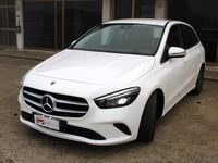 Usata Mercedes B200 150 CV (110 kW) 2022 Bianco Monovolume