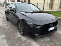 Usata Mazda 3 Exceed 122 CV (89 kW) 2022 Nero Berlina