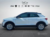 Usata VW T-Roc Life 110 CV (80 kW) 2023 Bianco SUV