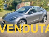 Usata Tesla Model Y Long Range AWD 378 kW (514 CV) 2023 Argento SUV